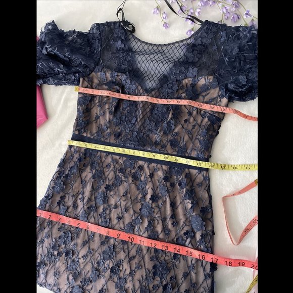 NEW $588 Tadashi Coriander Embroidered Tulle Gown - Picture 4 of 12